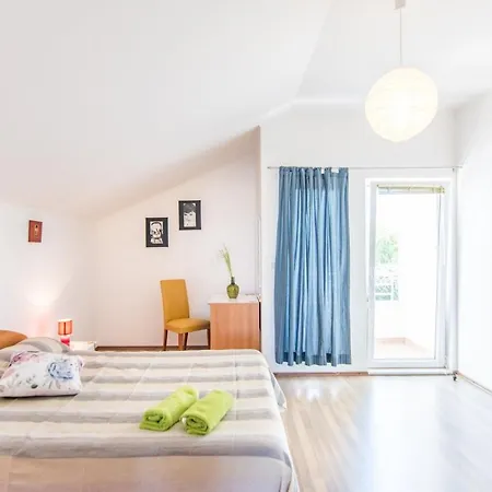 Visnja - Free Parking Apartment