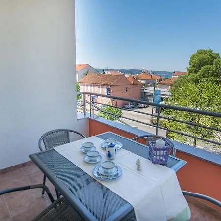 Visnja - Free Parking * Weißenburg