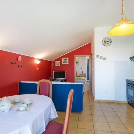 Apartment Visnja - Free Parking Weißenburg